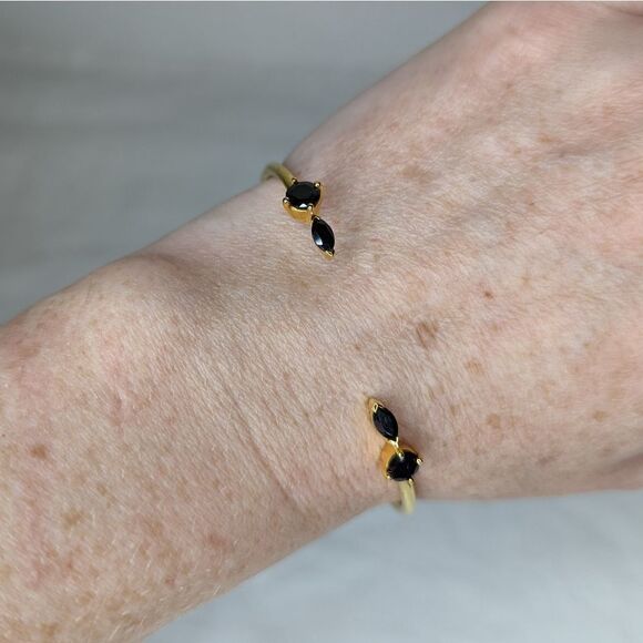 Leah Alexandra gold Onyx bracelet - Picture 4 of 6